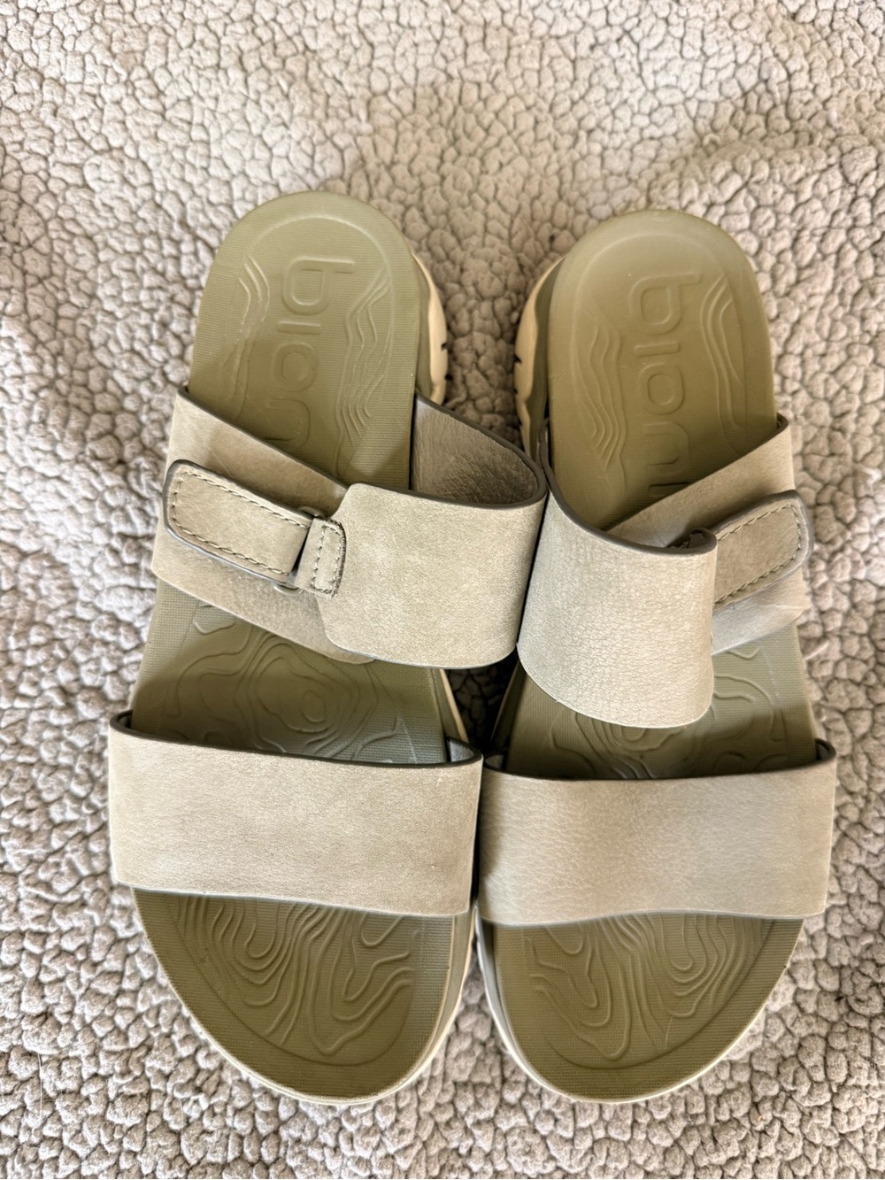 Bionica Sage Green Adjustable Dual-Strap Slide Sandals